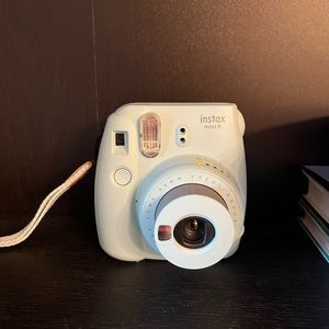 Instax mini 9